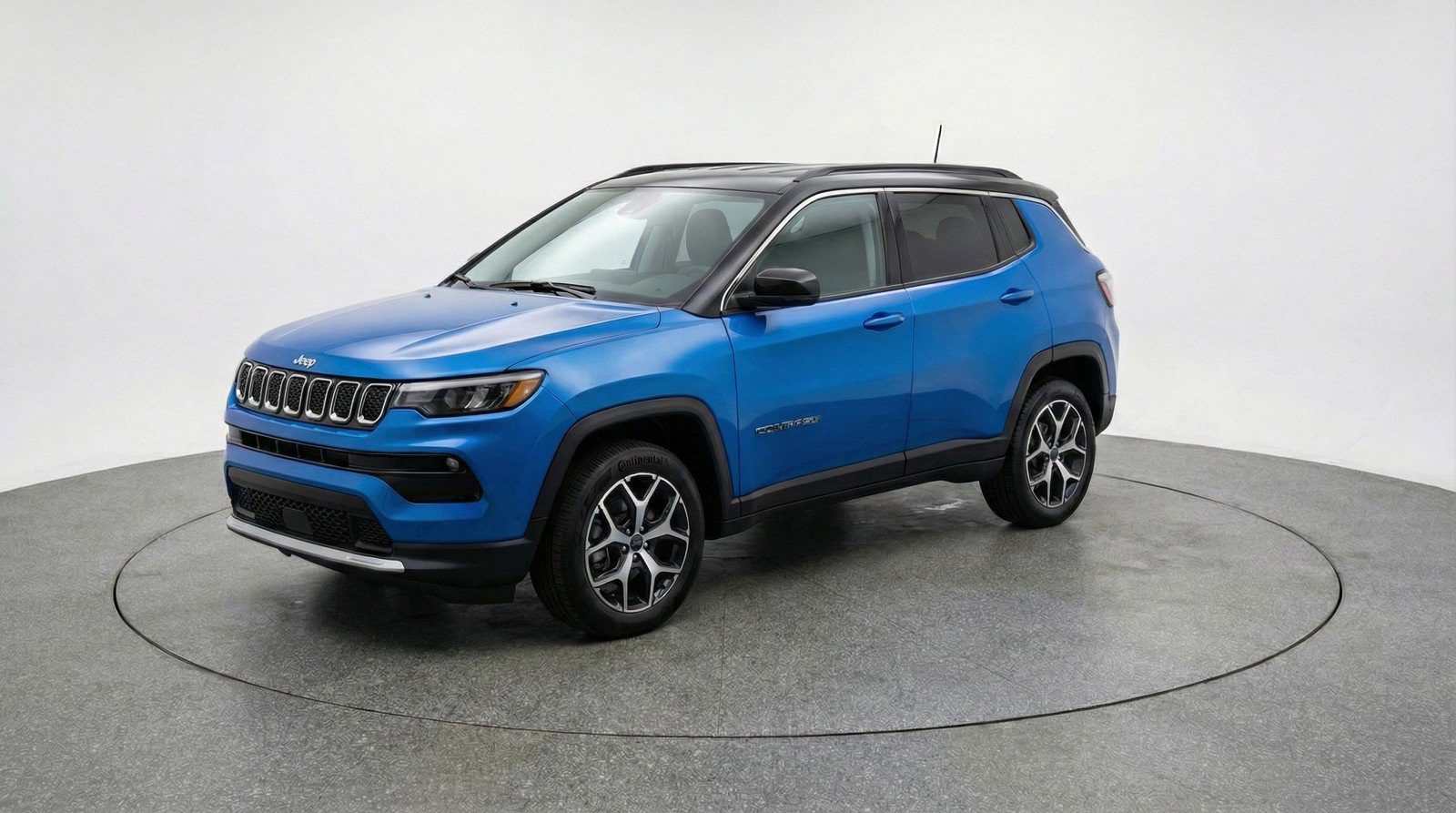 Used 2025 Jeep Compass Limited image 3