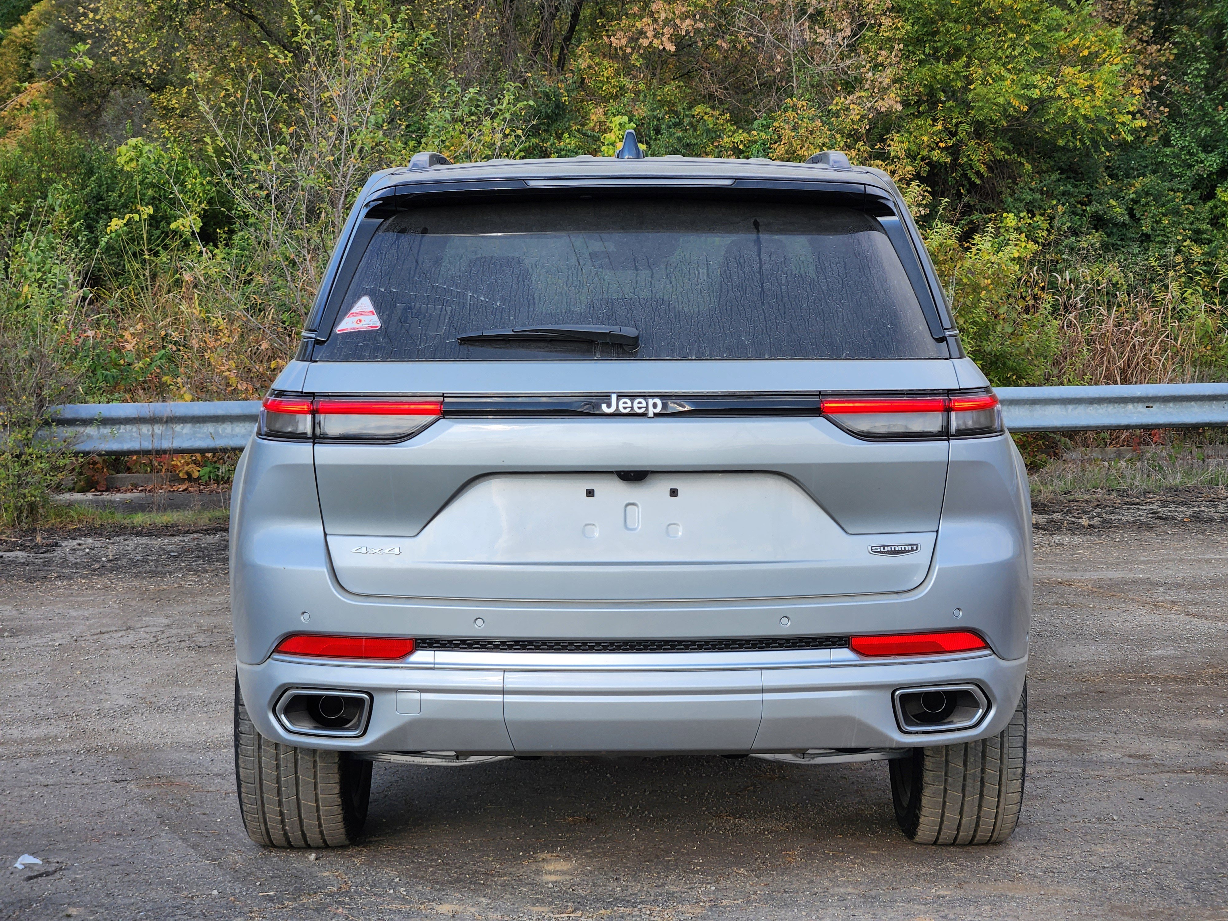 New 2025 Jeep Grand Cherokee Summit AWD/4WD image 15