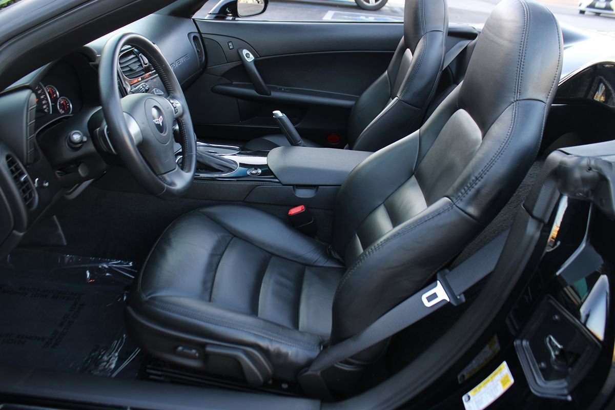 Used 2009 Chevrolet Corvette Convertible RWD image 24