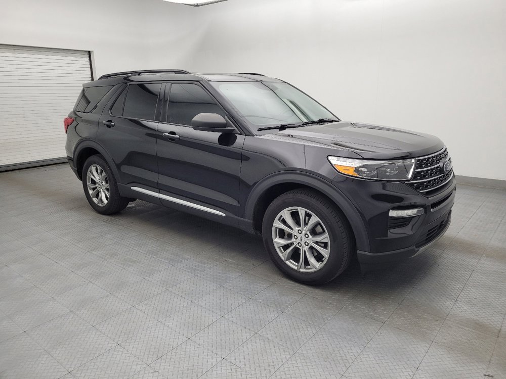 Used 2020 Ford Explorer XLT w/ Equipment Group 202A AWD/4WD image 11