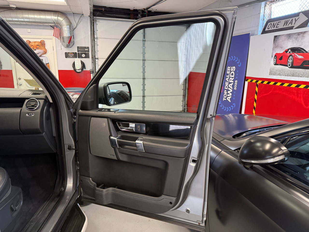 Used 2012 Land Rover LR4 HSE LUX image 39