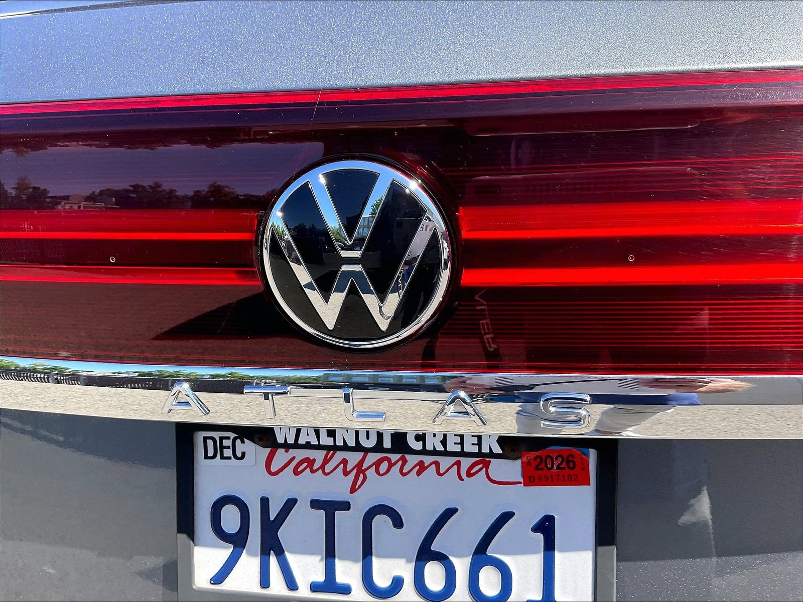 Certified 2024 Volkswagen Atlas Cross Sport SE FWD image 7