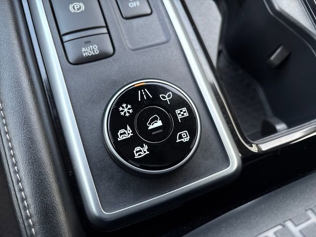 Certified 2024 Nissan Pathfinder SL w/ Cargo Package image 21