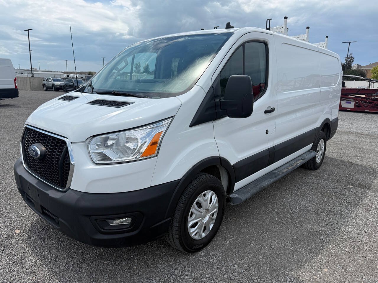 Used 2022 Ford Transit 250 Low Roof w/ Exterior Upgrade Package RWD image 7