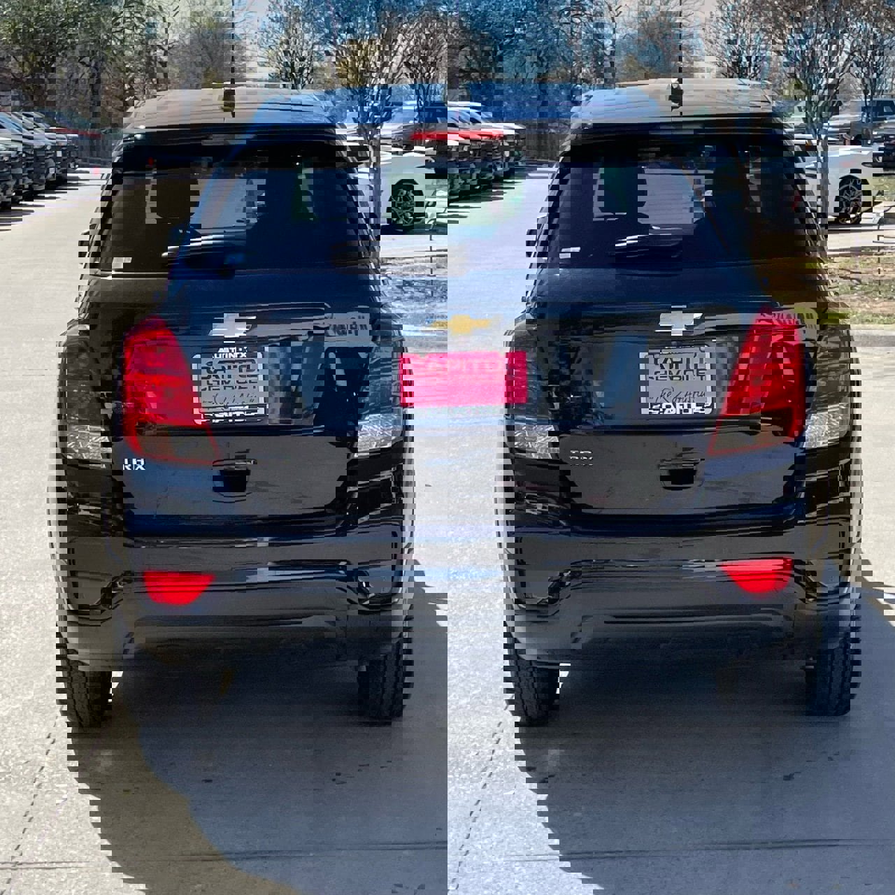 Used 2021 Chevrolet Trax LS w/ Tint and Cruise Package image 5