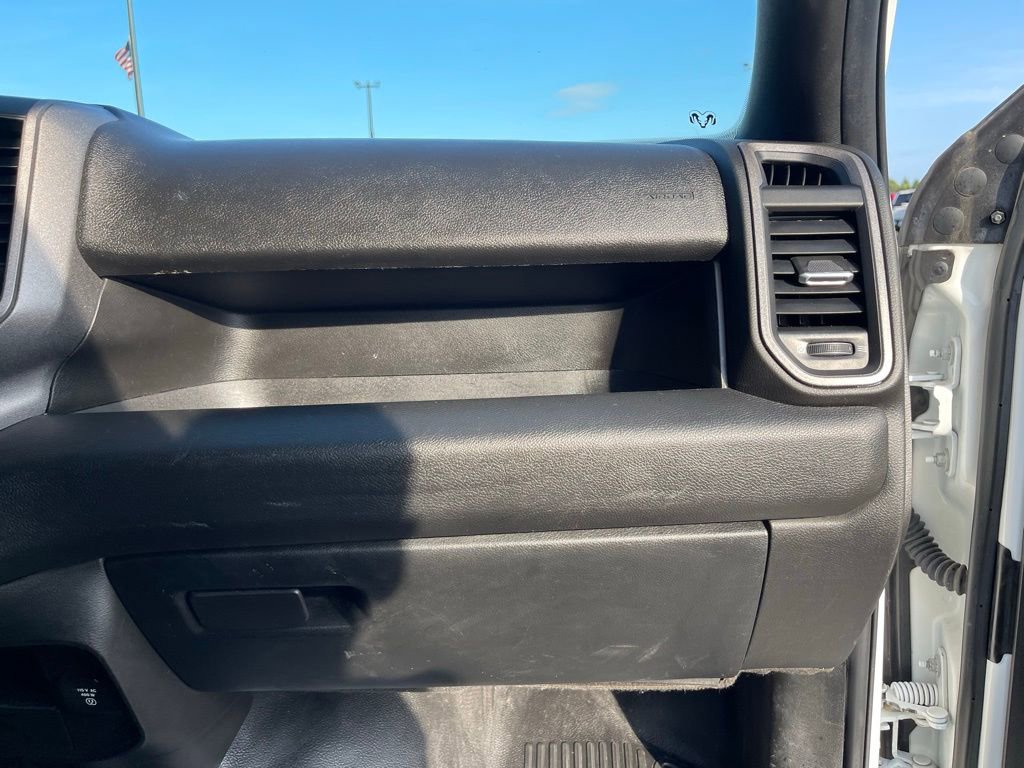 Used 2022 RAM 2500 Tradesman w/ Chrome Appearance Group AWD/4WD image 34