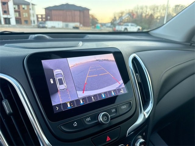 Used 2021 Chevrolet Equinox Premier image 24