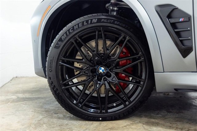 New 2026 BMW X5 M Competition w/ Executive Package image 28