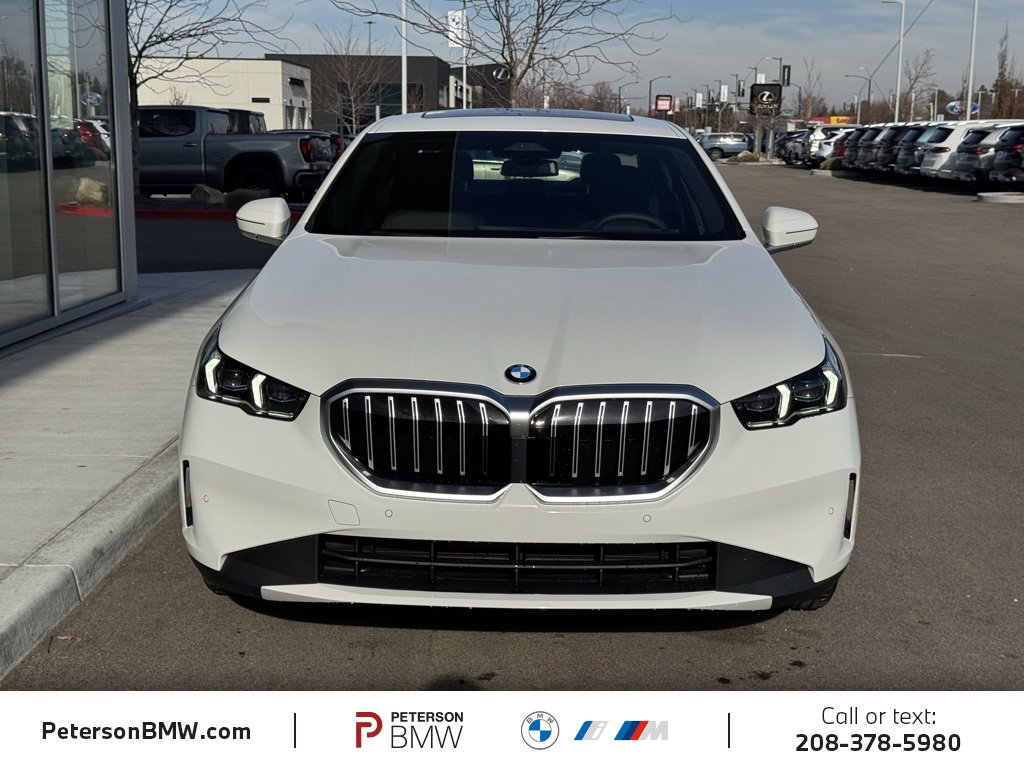 New 2026 BMW 530i xDrive w/ Premium Package image 10