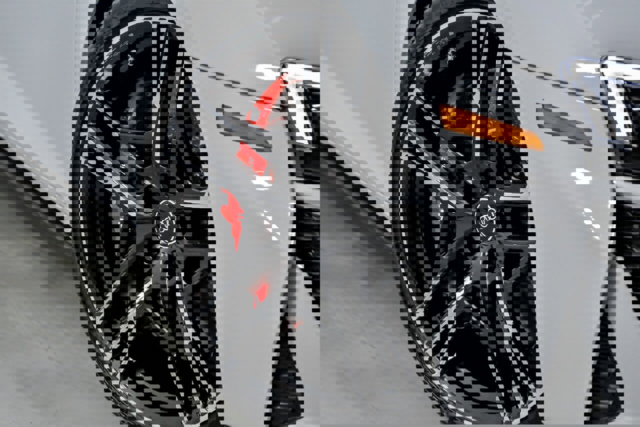 Used 2022 Audi R8 V10 performance image 4