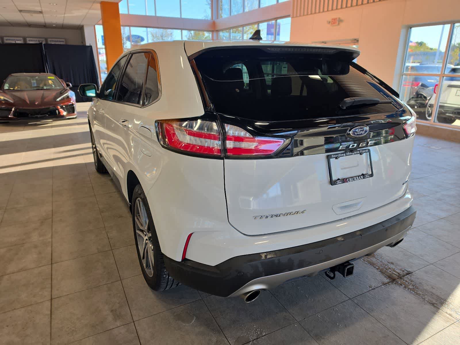 Used 2024 Ford Edge Titanium w/ Equipment Group 301A AWD/4WD image 10