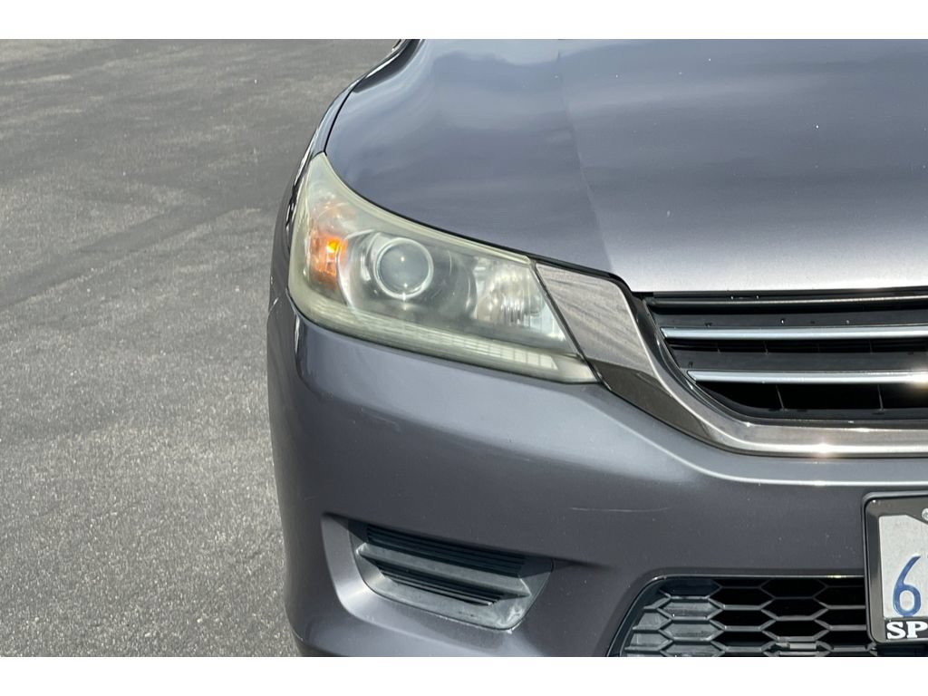 Used 2013 Honda Accord LX image 18