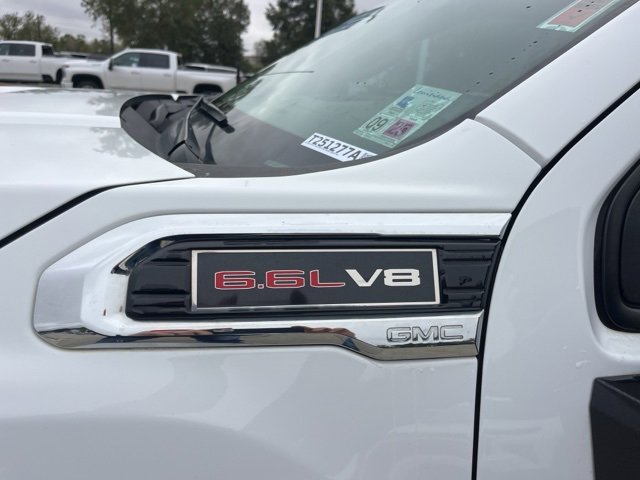 Used 2023 GMC Sierra 2500 Pro w/ Convenience Package image 3