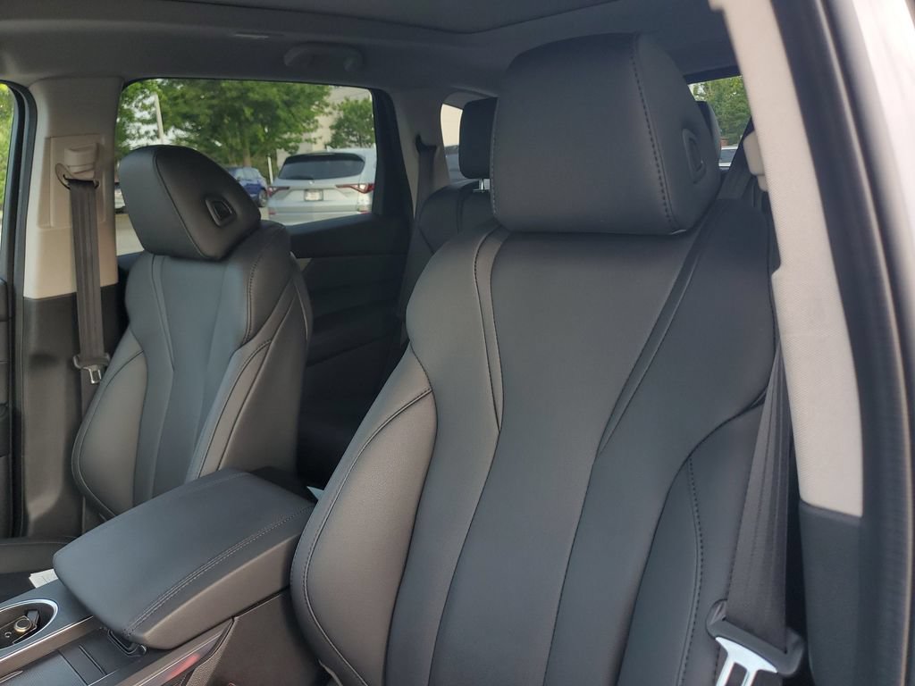 Certified 2025 Acura MDX FWD image 18