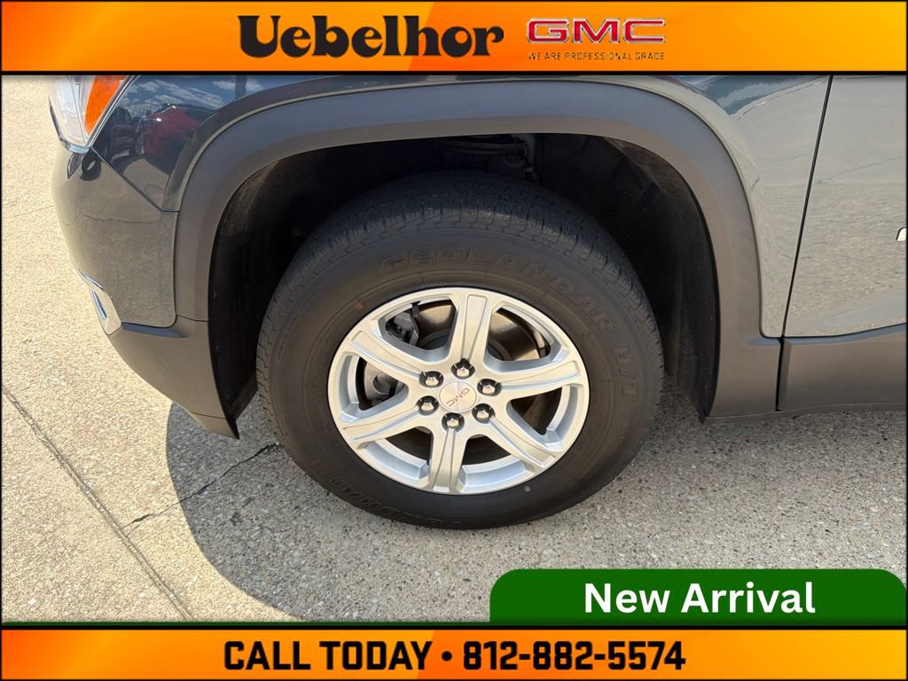 Used 2019 GMC Acadia SLE FWD image 17