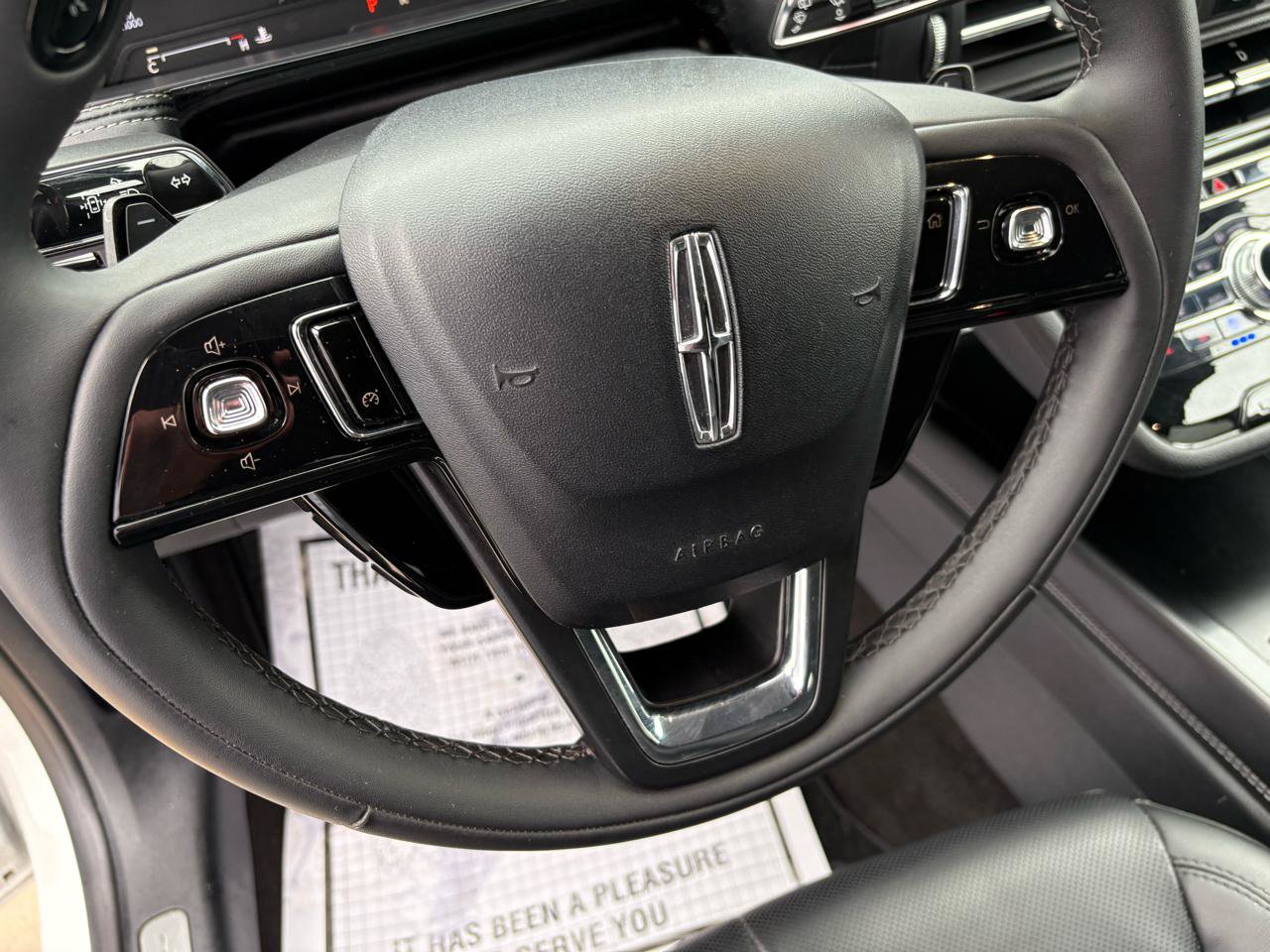 Used 2022 Lincoln Corsair AWD w/ Equipment Group 101A image 14