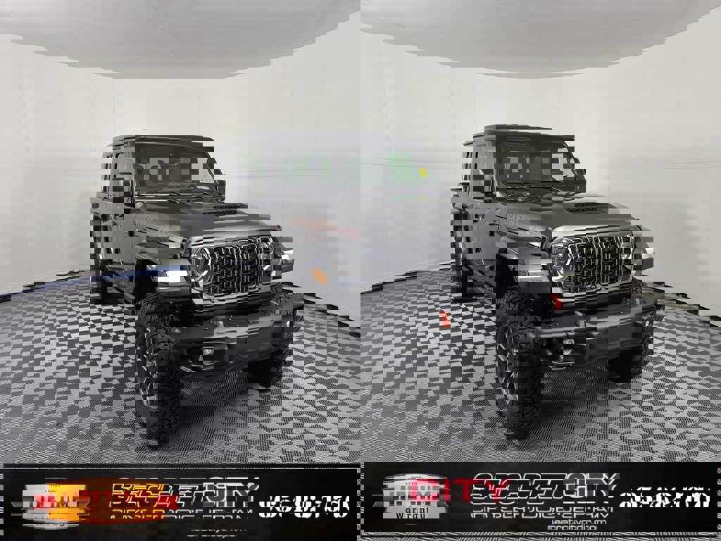 New 2025 Jeep Gladiator Mojave