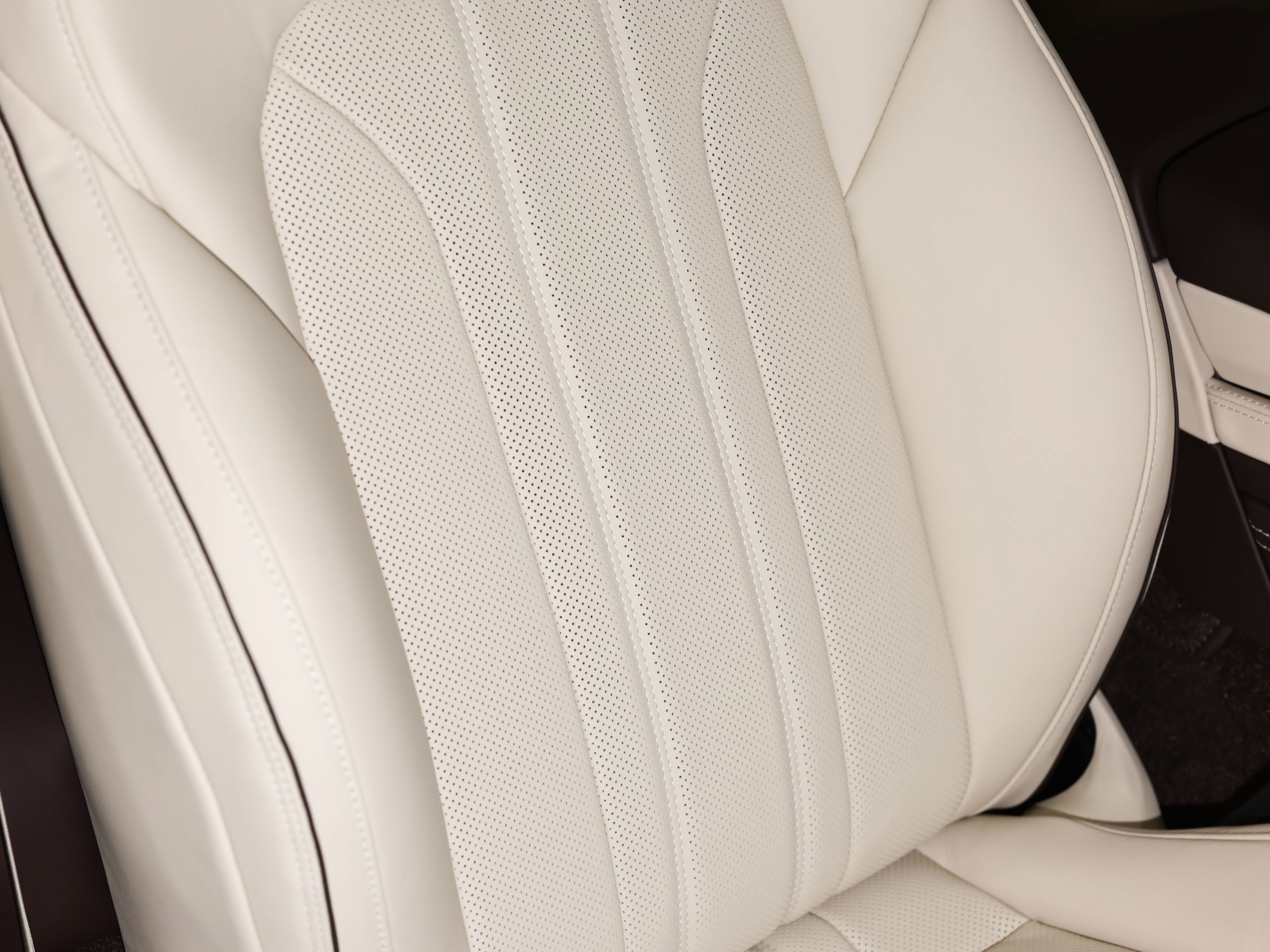 New 2026 Bentley Continental GT AWD/4WD image 23