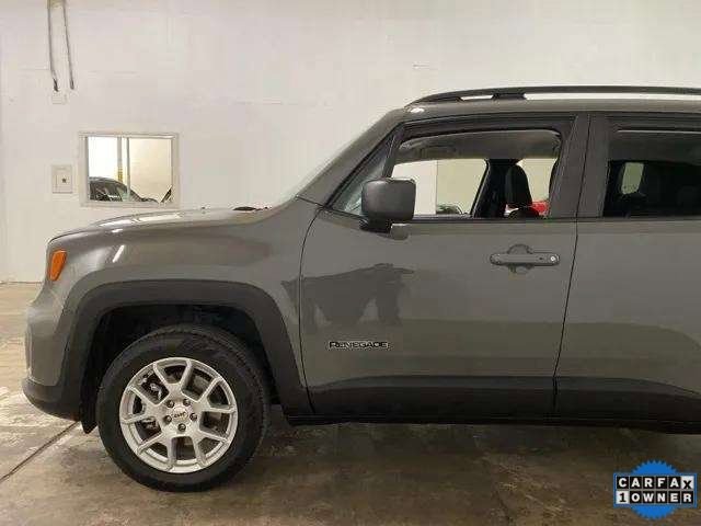 Used 2022 Jeep Renegade Latitude image 86