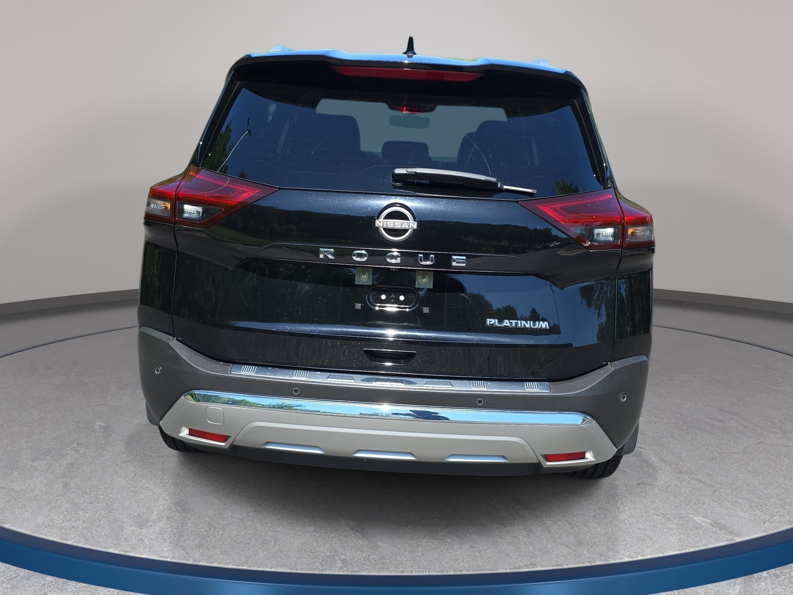 Certified 2023 Nissan Rogue Platinum FWD image 6