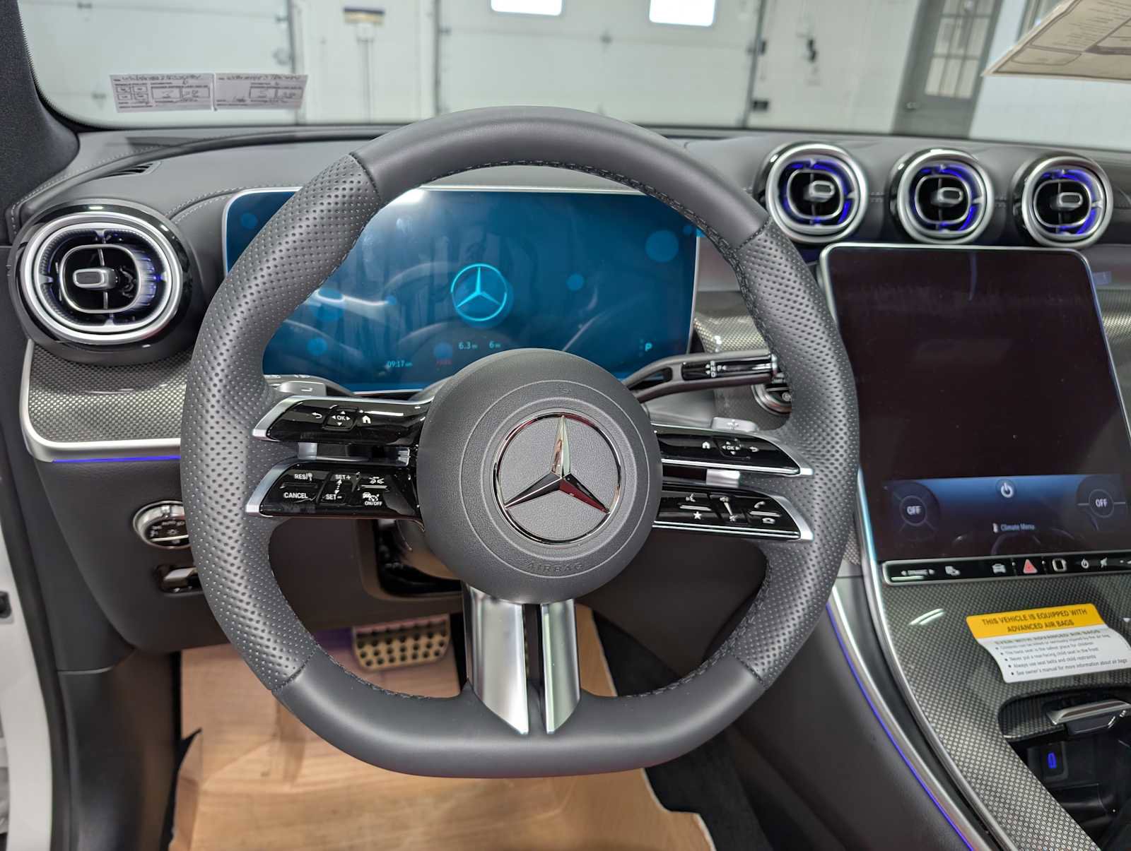 New 2026 Mercedes-Benz GLC 300 4MATIC image 32