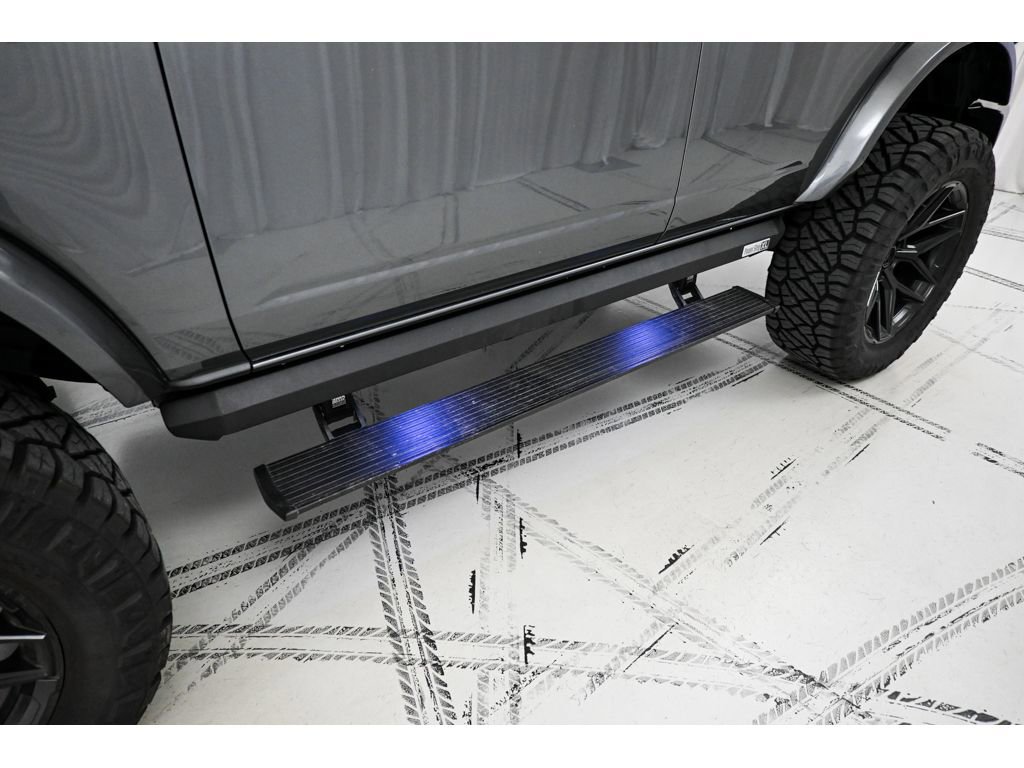 Used 2024 Ford Bronco Outer Banks AWD/4WD image 23