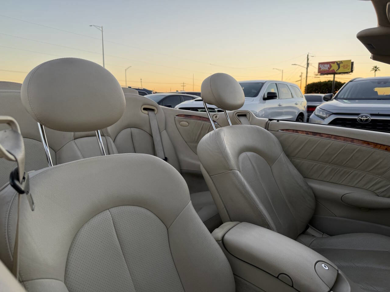 Used 2005 Mercedes-Benz CLK 320 Cabriolet image 24