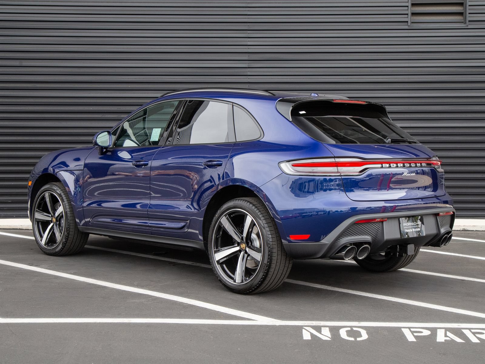 New 2026 Porsche Macan AWD/4WD image 3