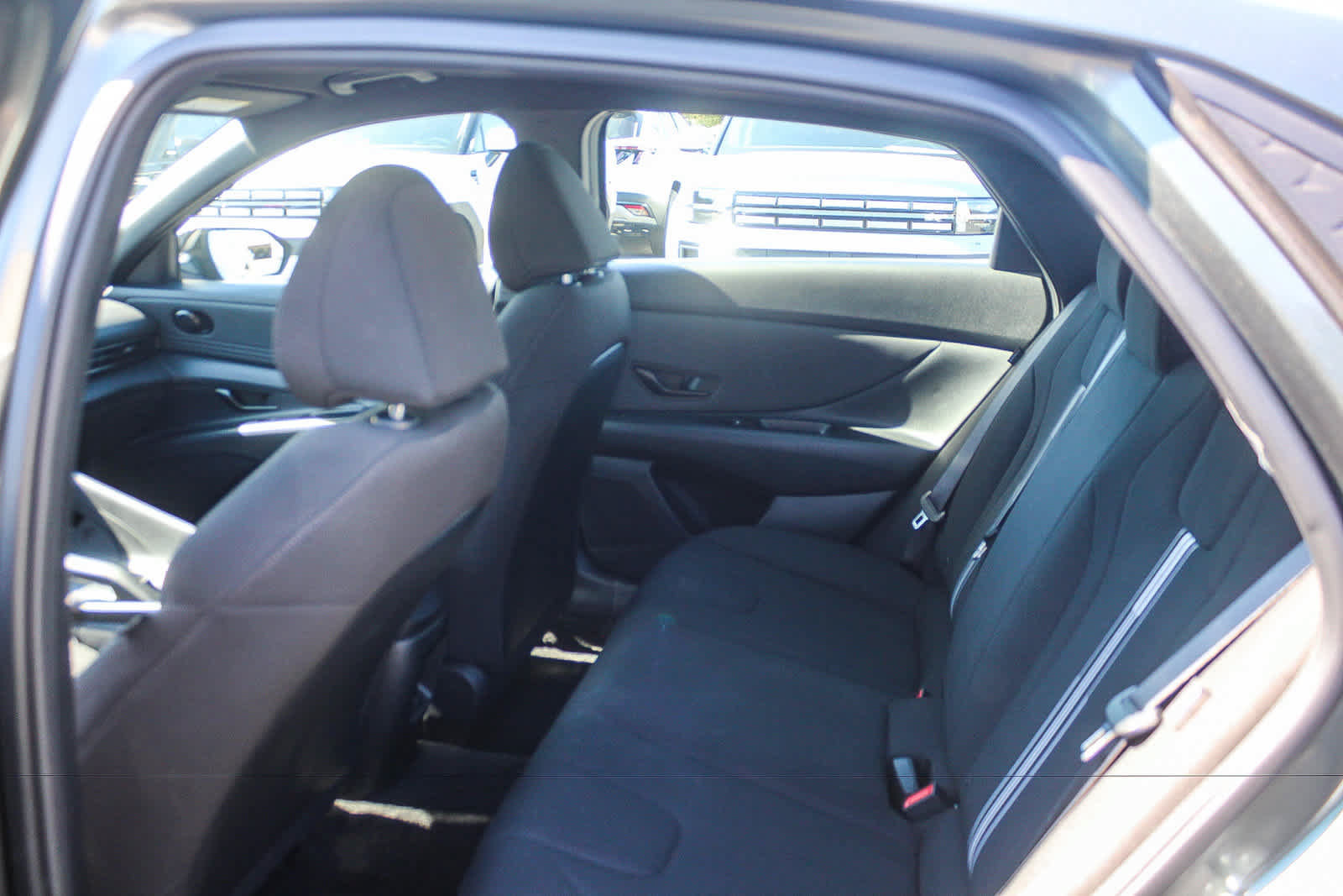 Certified 2025 Hyundai Elantra Sport w/ Cargo Package FWD image 23