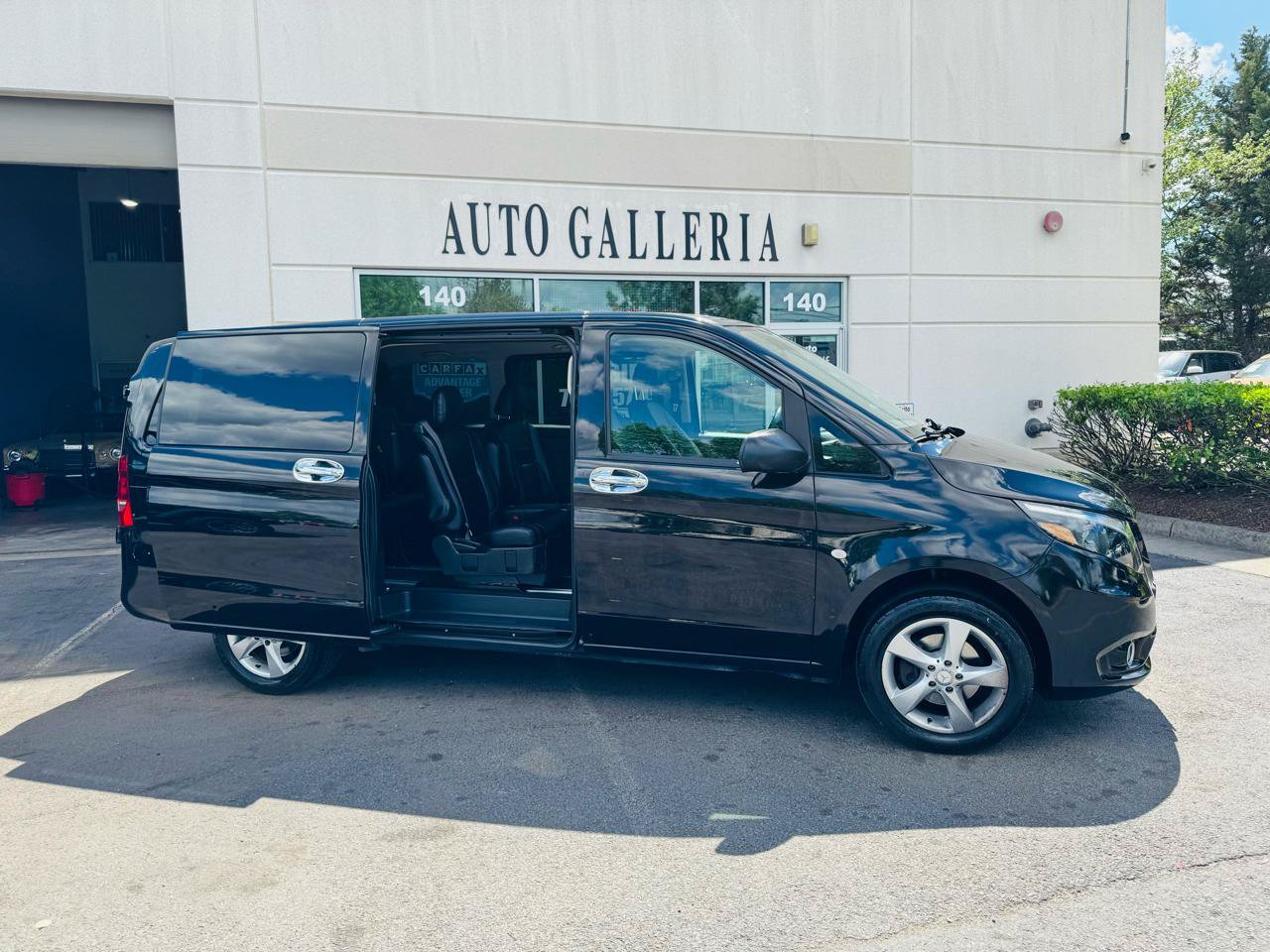 Used 2017 Mercedes-Benz Metris Passenger image 23