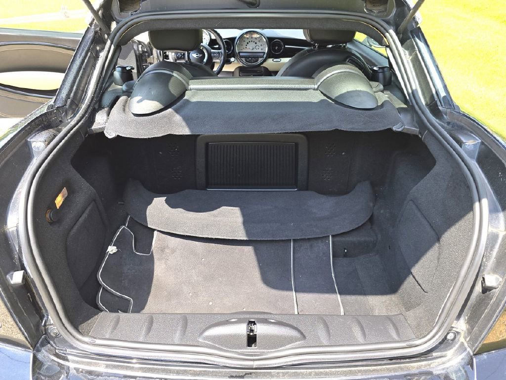 Used 2012 MINI Cooper Coupe image 17