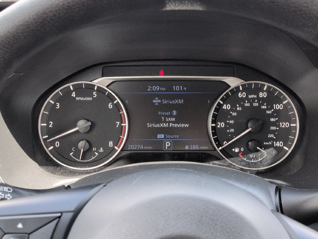 Used 2025 Nissan Altima 2.5 SV FWD image 16