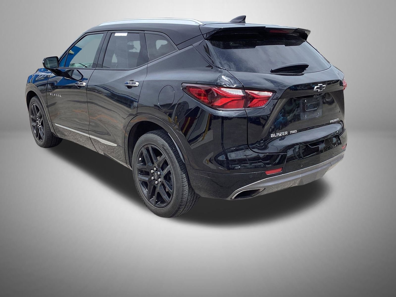 Used 2021 Chevrolet Blazer Premier w/ Driver Confidence II Package AWD/4WD image 3