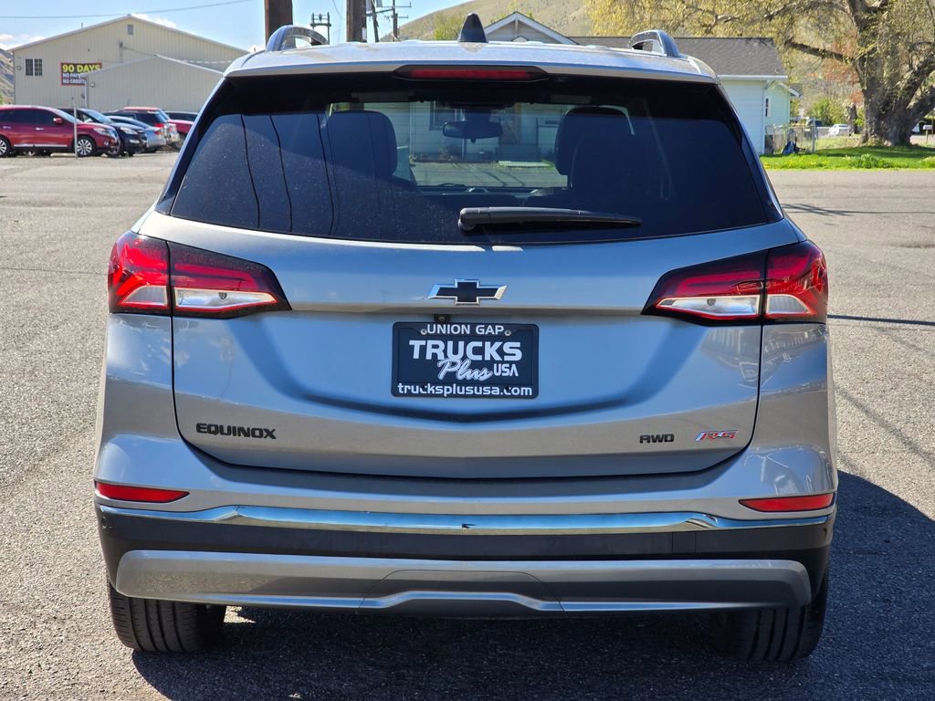 Used 2023 Chevrolet Equinox RS w/ RS Leather Package AWD/4WD image 4
