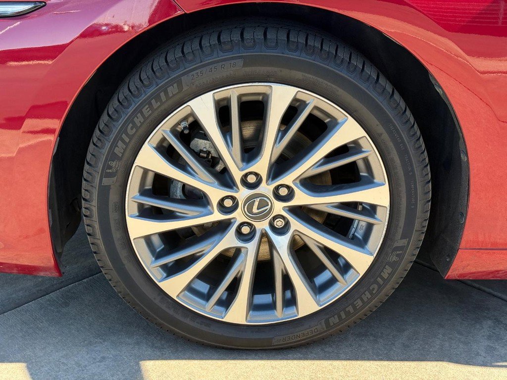 Used 2021 Lexus ES 250 w/ Premium Package image 9