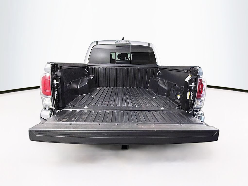Used 2023 Toyota Tacoma TRD Off-Road AWD/4WD image 26