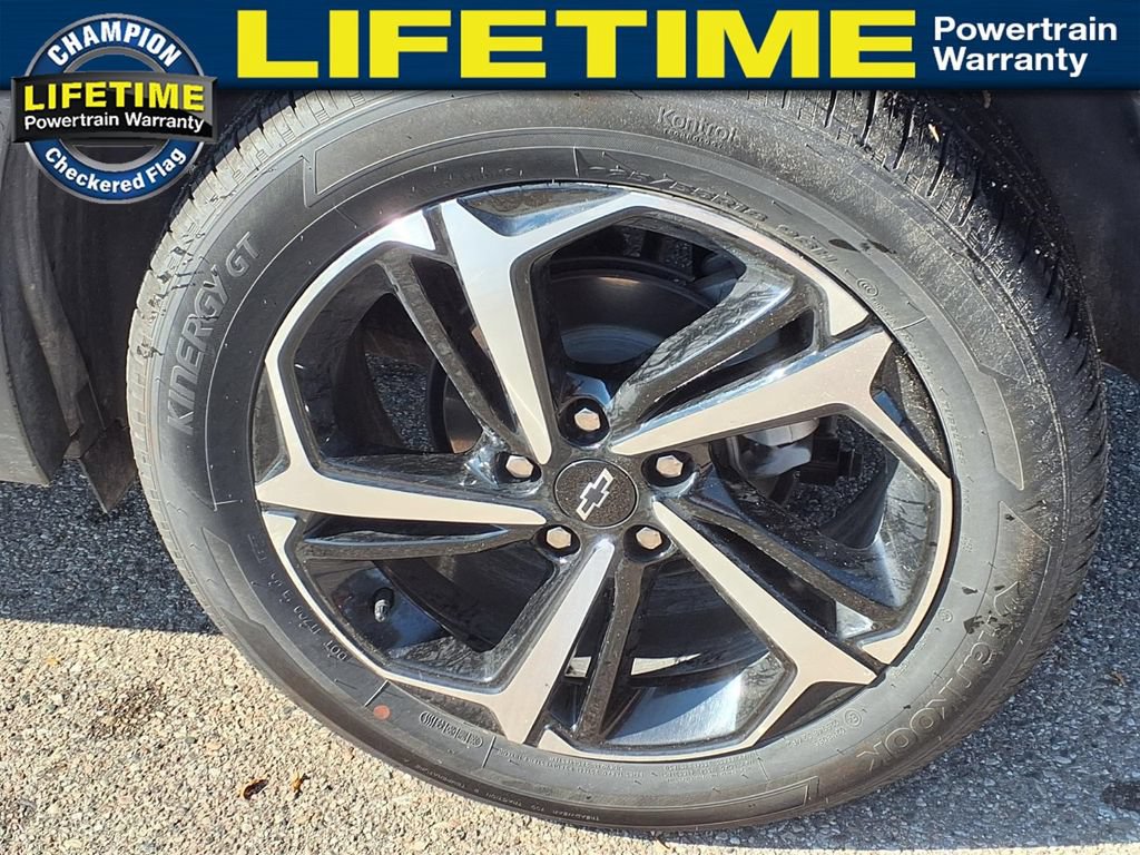 Used 2023 Chevrolet TrailBlazer RS w/ Convenience Package AWD/4WD image 9