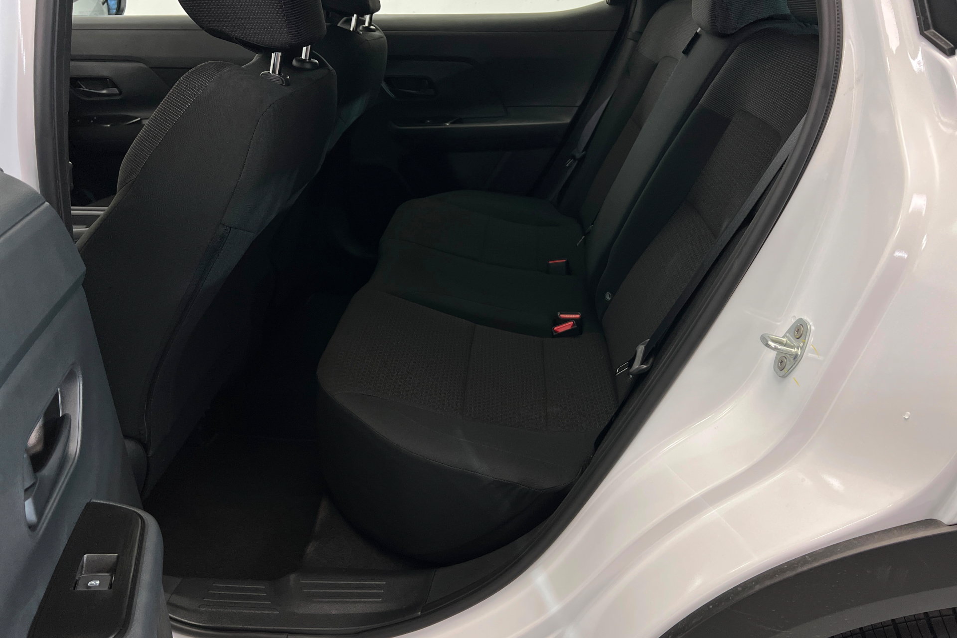 New 2026 Nissan Kicks S FWD image 21