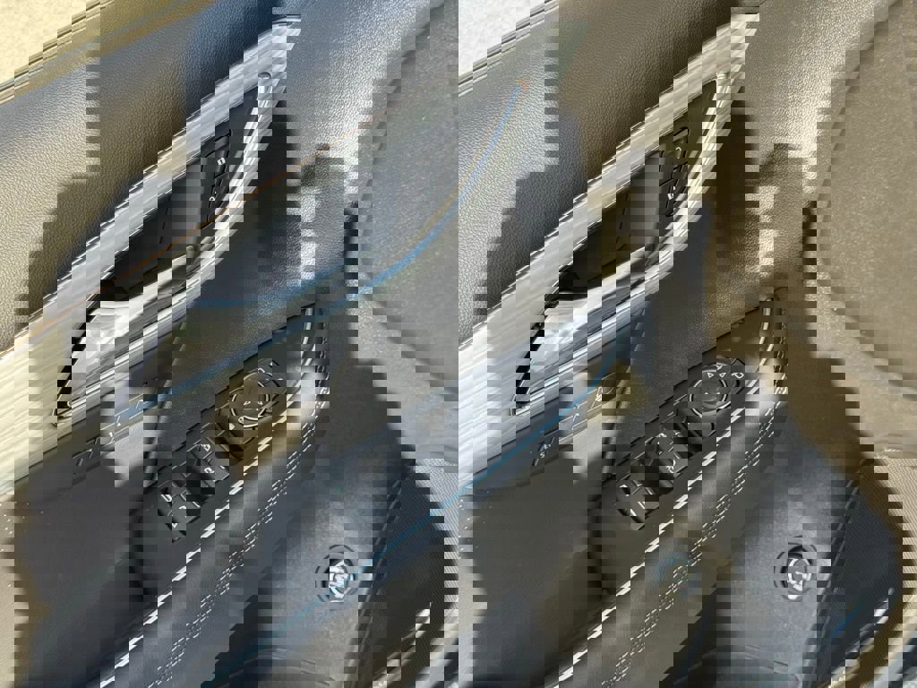 New 2026 Buick Envision Avenir image 19