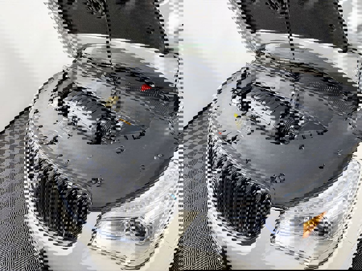 Used 2014 Buick Enclave Premium w/ Trailering Provision Package AWD/4WD image 19