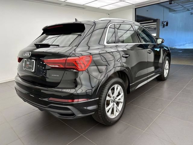 Used 2023 Audi Q3 2.0T Premium w/ Convenience Package AWD/4WD image 5