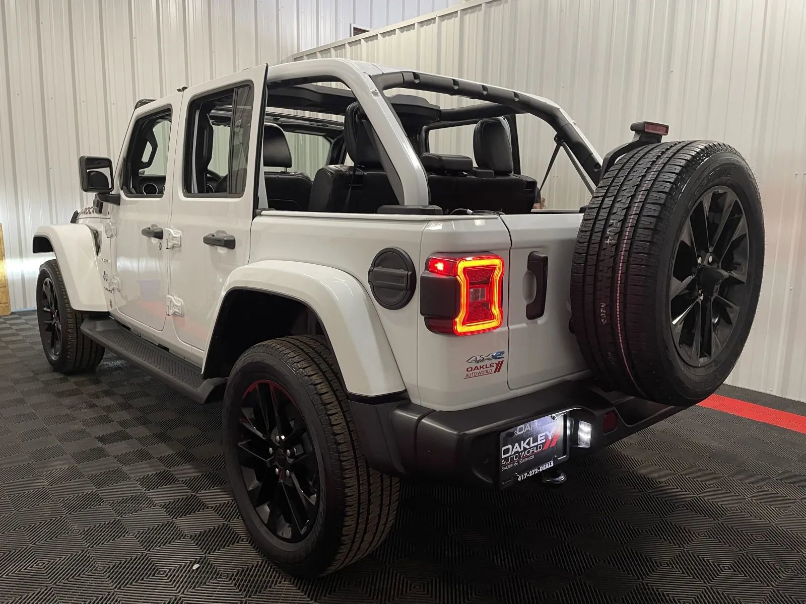 Used 2021 Jeep Wrangler Unlimited Sahara w/ Cold Weather Group image 2