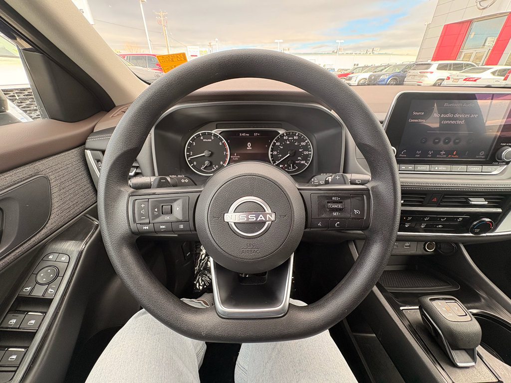 Certified 2023 Nissan Rogue S AWD/4WD image 17