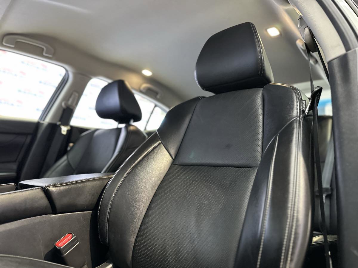 Used 2022 Nissan Maxima SV w/ Floor Mat Group image 10