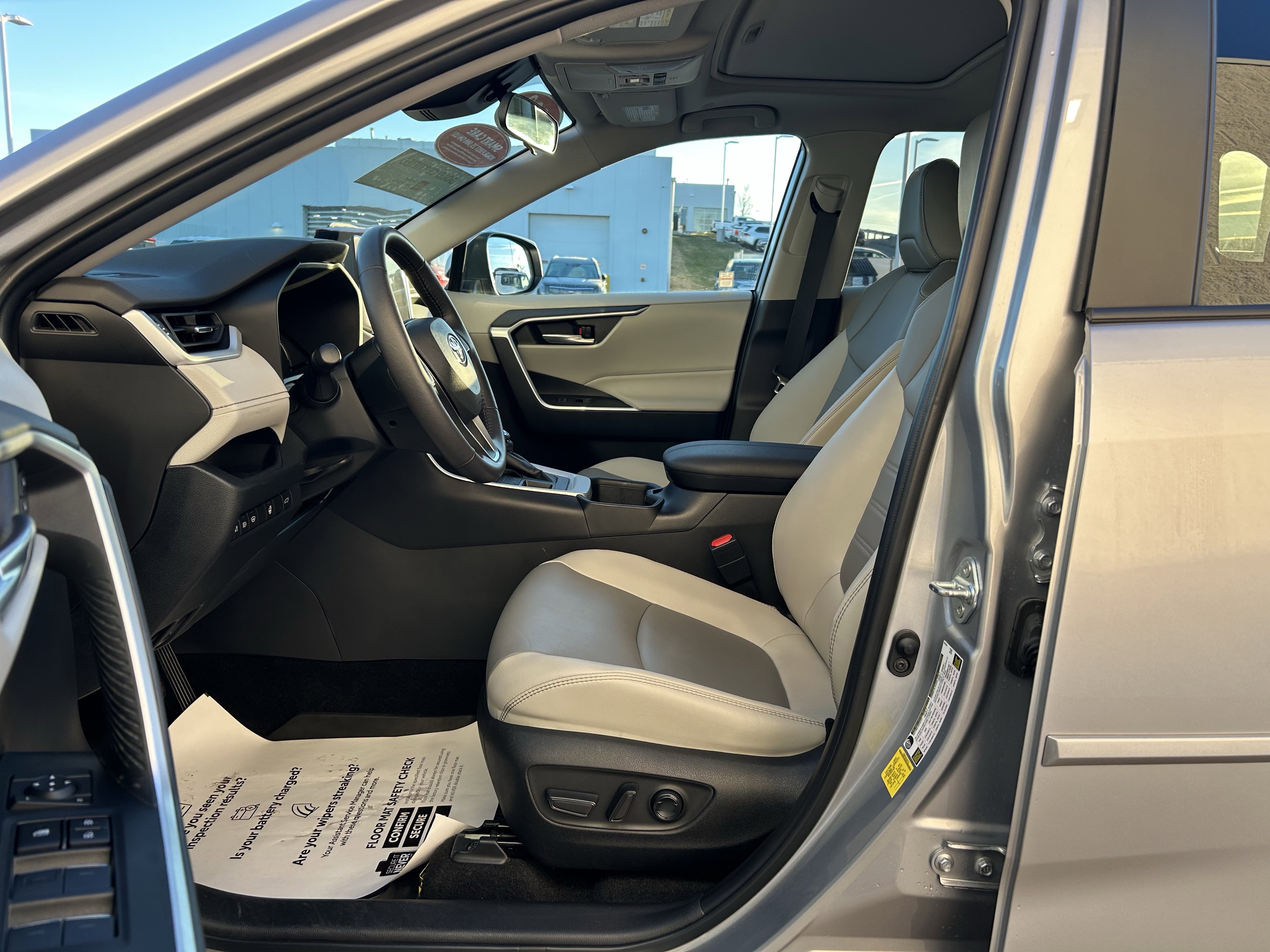 Certified 2023 Toyota RAV4 XLE Premium image 13