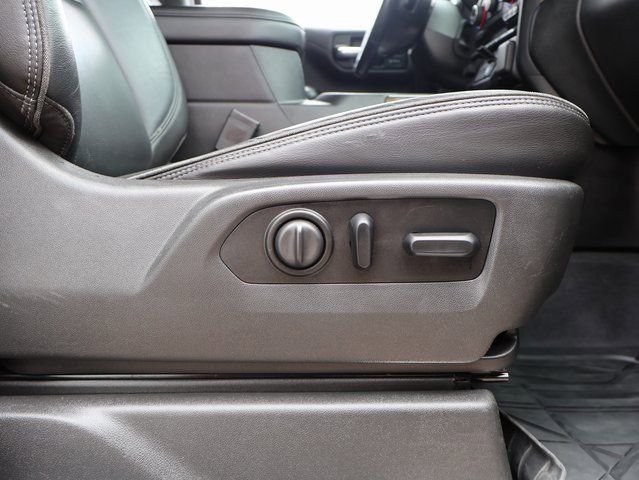 Used 2019 Chevrolet Silverado 1500 High Country w/ High Country Premium Package AWD/4WD image 12