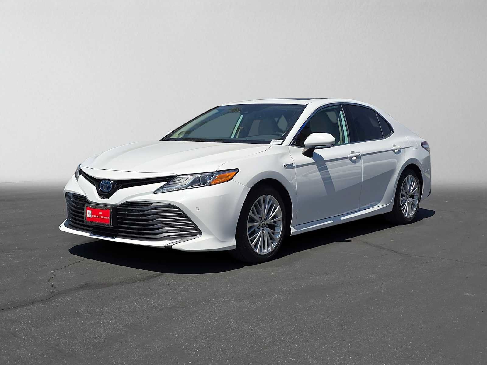 Used 2020 Toyota Camry XLE w/ Driver Assist Package FWD image 7