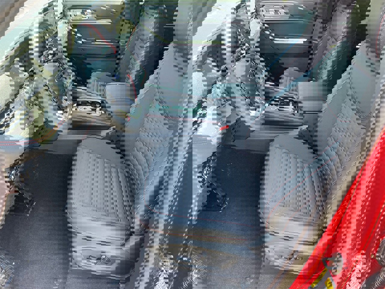 New 2025 Ford Explorer ST-Line w/ Premium Package image 20