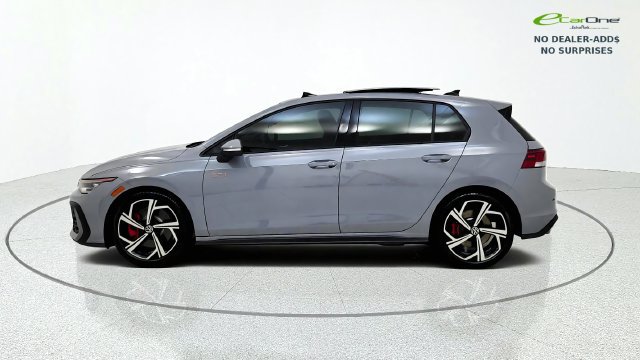 Used 2025 Volkswagen GTI SE FWD image 5