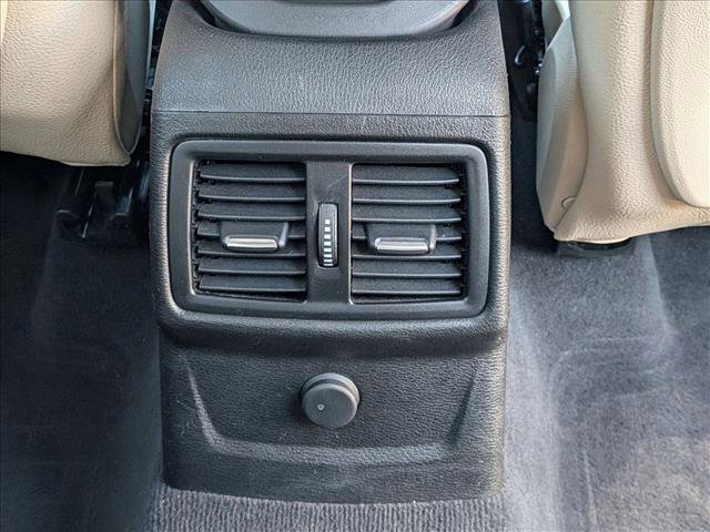 Used 2016 BMW X1 xDrive28i image 18